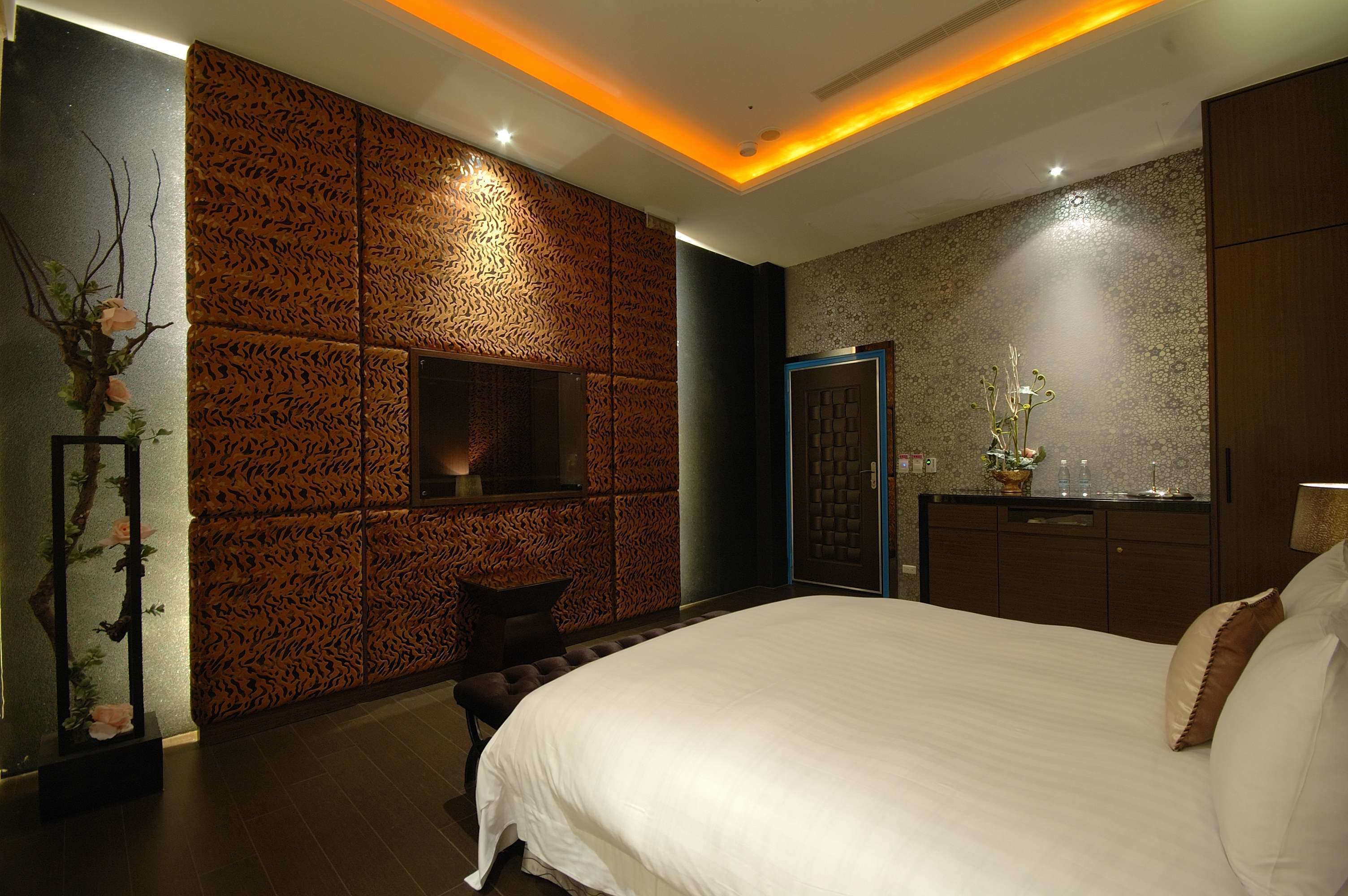 standard double room | premium bedding, down duvets, minibar, individually furnished