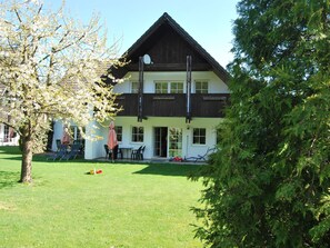 Appartement Supérieur, salle de bains privée, vue jardin (Typ D Balkon) | Extérieur