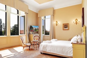 Premium bedding, minibar, in-room safe, desk