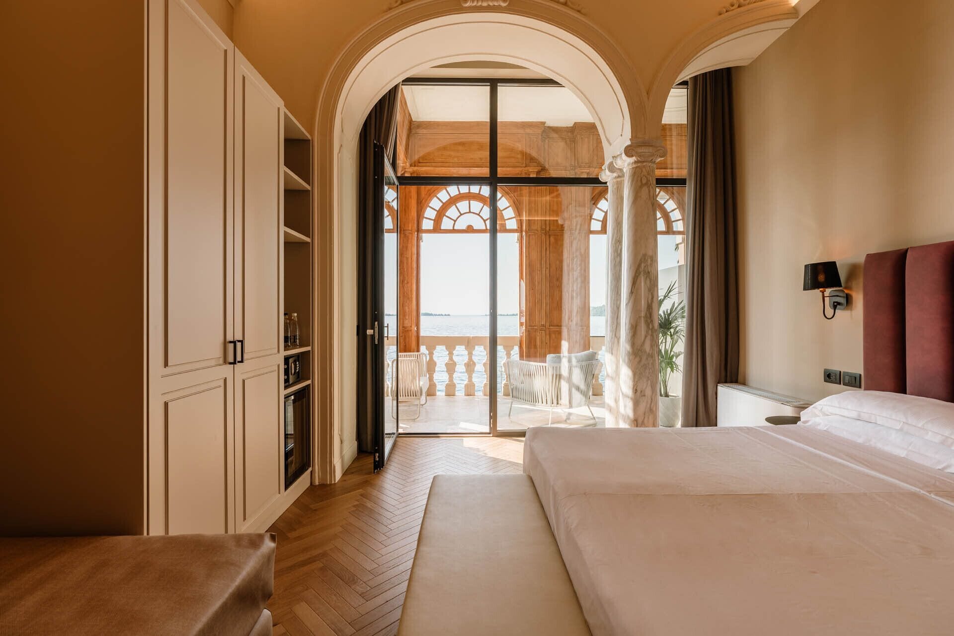 Camera Signature | Biancheria da letto di alta qualità, copriletto in piuma