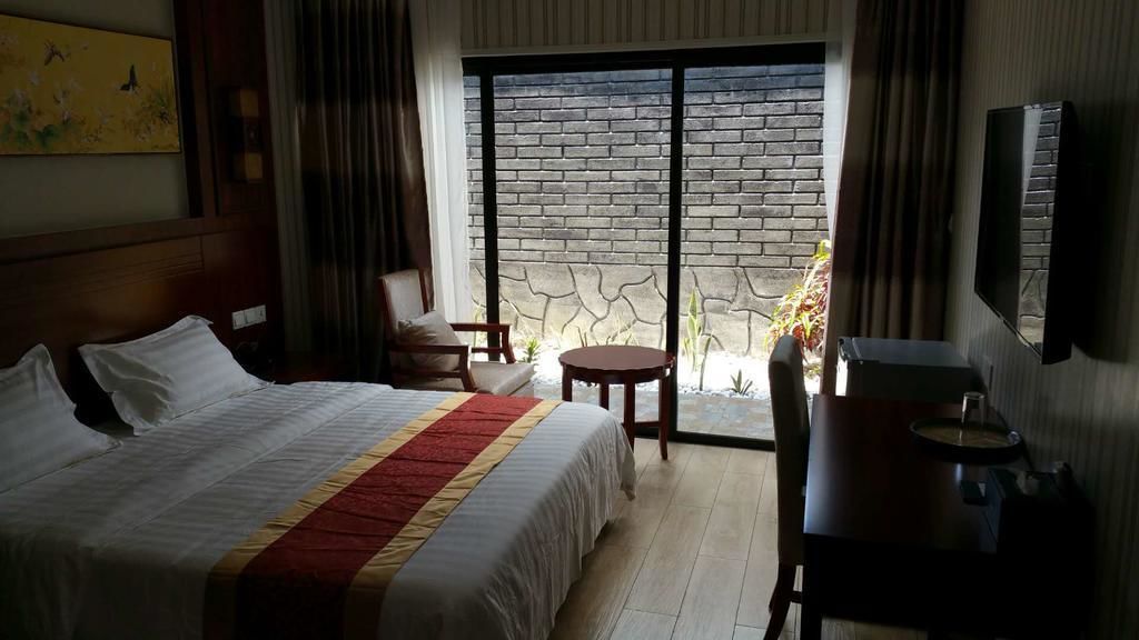 高级双人房 | 遮光窗帘、熨斗/熨板、免费 WiFi、床单