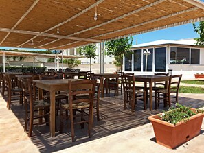 Bar (on property) - Hotel Magna Grecia (Patu)