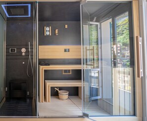 Egyptian cotton sheets, premium bedding, down comforters, minibar - Terra Prime Suite (Riomaggiore)