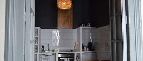 Comfort Apartment, 3 Bedrooms | Private kitchen