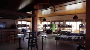 Lobby-Lounge