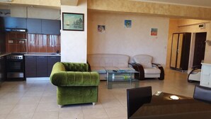 Studio Apartment with Lake View  | Vistas desde la habitación