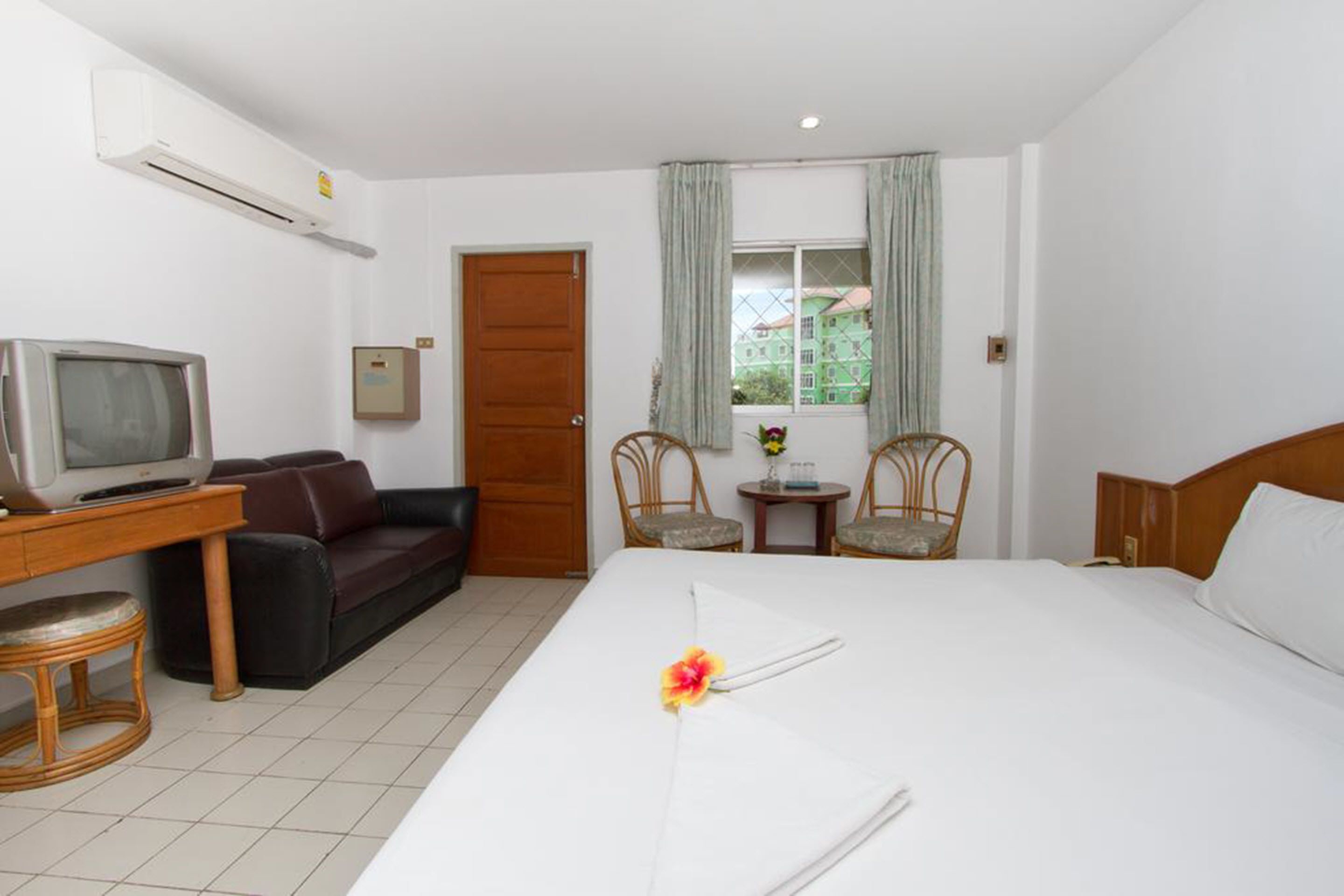 Photo - Sawasdee Place Hotel