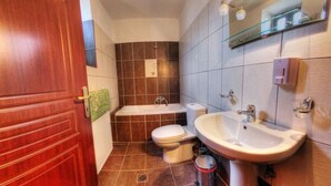 Triple Room - Philippos Hotel (Prespes)