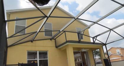 Kissimmee Area Pool Homes by Sunny OVH