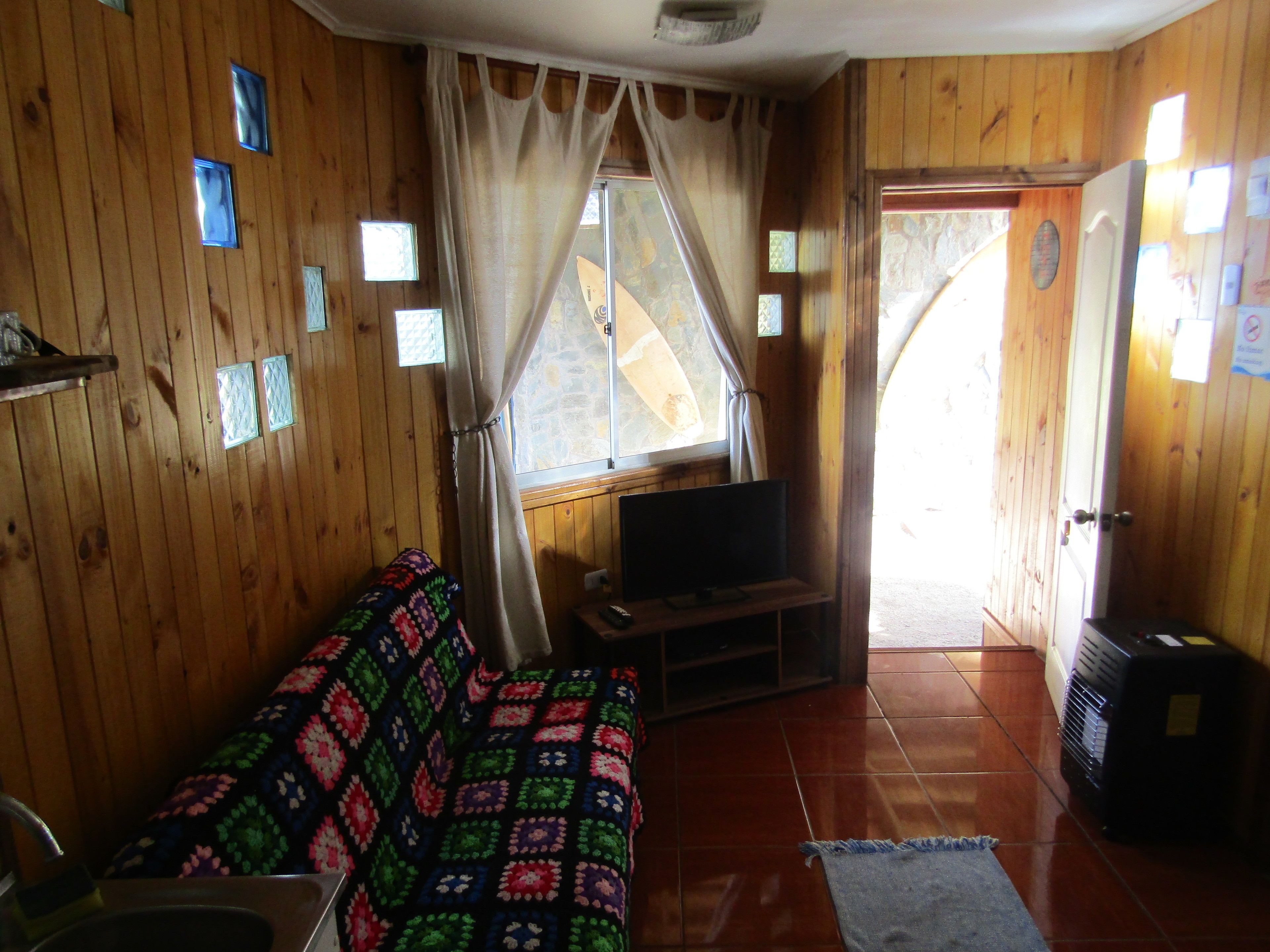 Apartemen Ekonomi, 1 Tempat Tidur Double | Area keluarga | TV layar datar