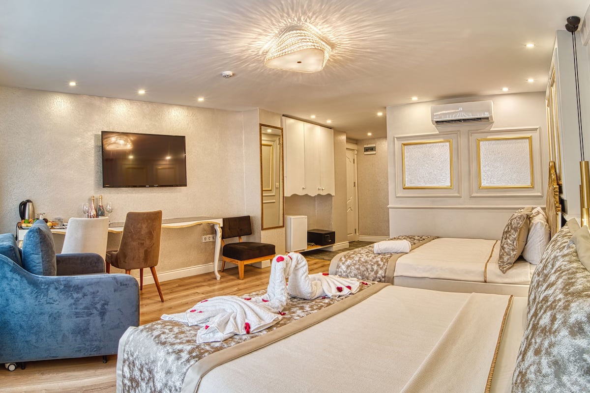 Habitación familiar | 1 habitación, sábanas de algodón egipcio y ropa de cama de alta calidad