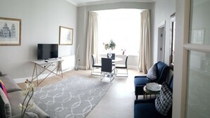Appartement, 2 slaapkamers | Woonruimte