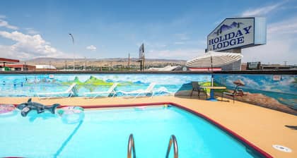 Holiday Lodge