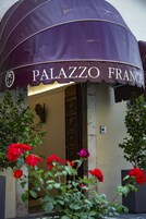 Fachada del alojamiento