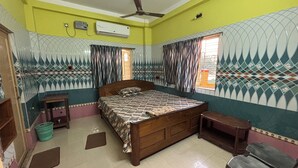 Unclassified image, 4 of 66, button - Jagannath Guest House (Krishnanagar)