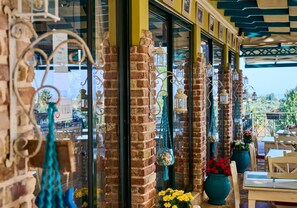 Nicht klassifiziertes Bild, 3 von 67, Schaltfläche