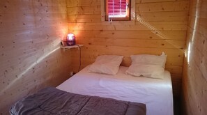 Chalet, 2 slaapkamers | 2 slaapkamers, babybedden (toeslag)