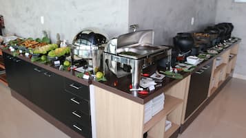 餐飲