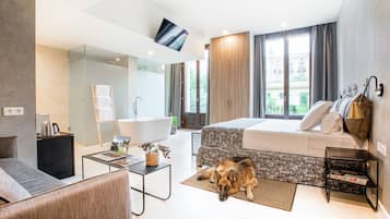 Deluxe Family Room | Pet-friendly