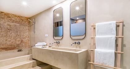 Casa Lirio by Blossom Hotels