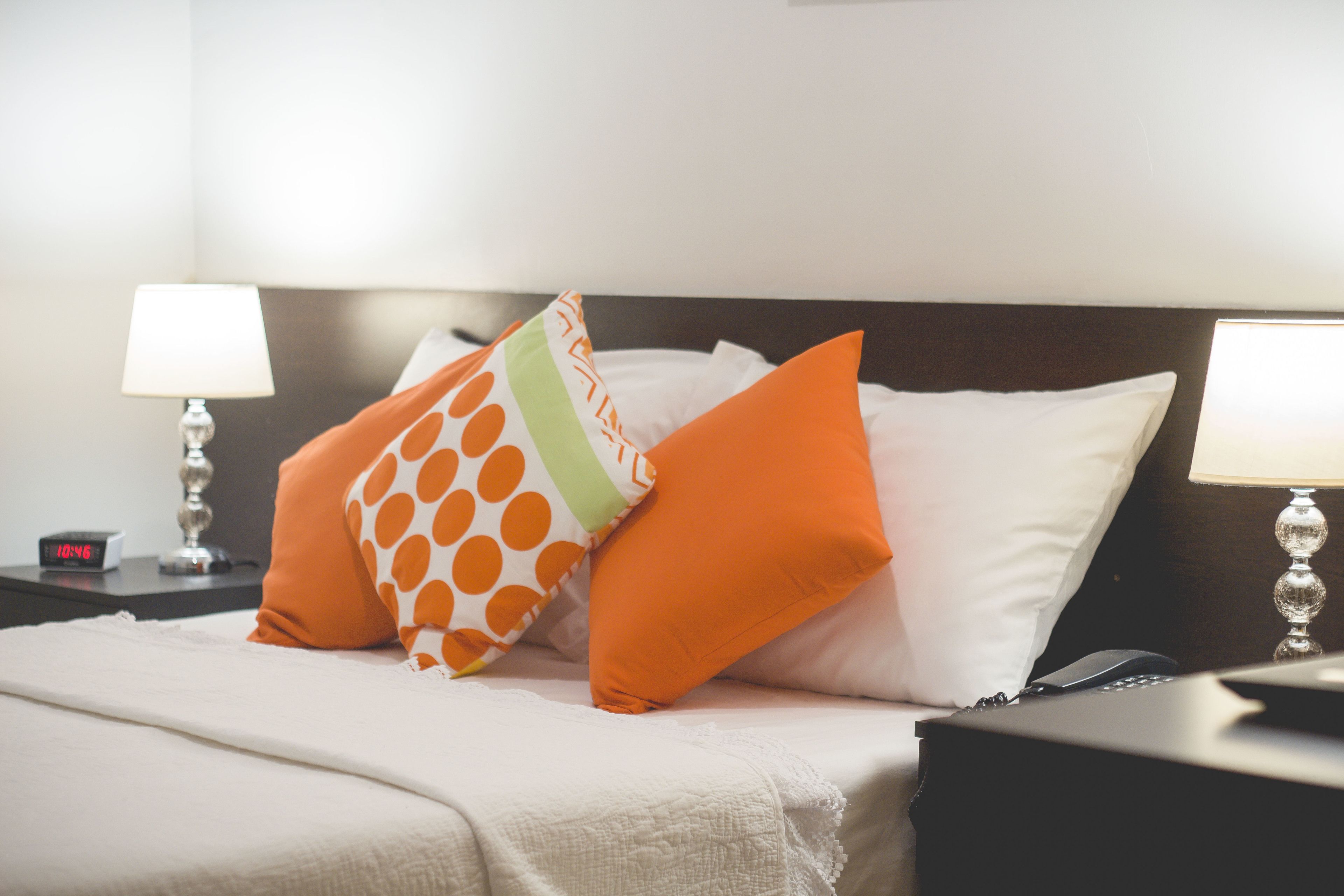 Habitación individual superior | Ropa de cama de alta calidad y edredones de plumas