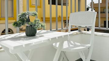 Double Room | Desk, free WiFi