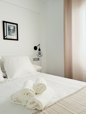 Habitación doble | Escritorio y wifi gratis