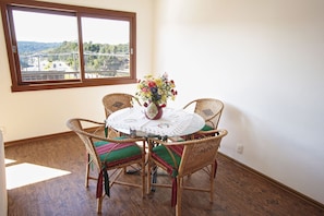 Apartment, 2 Bedrooms | Living area