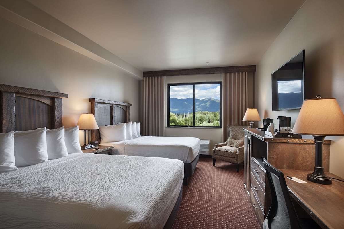 premium bedding, in-room safe, desk, blackout curtains