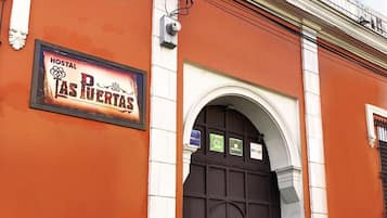 Fachada da propriedade