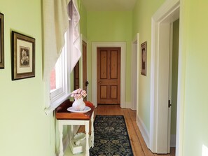 Maids Quarters | 2 bedrooms, premium bedding, down duvets, Select Comfort beds