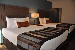 Premium Room | In-room safe, desk, iron/ironing board, free WiFi
