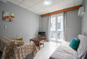 Talo, 2 makuuhuonetta | Televisio