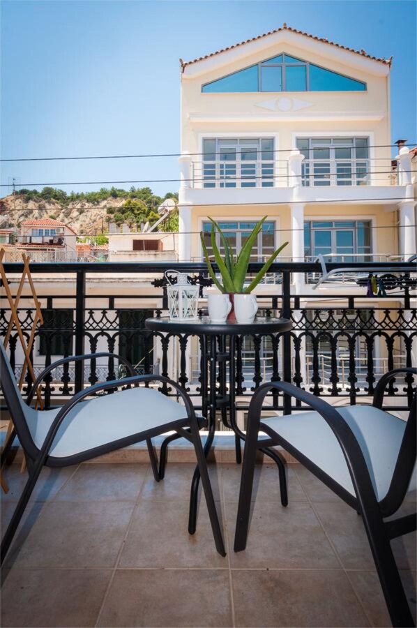 Talo, 2 makuuhuonetta | Parveke