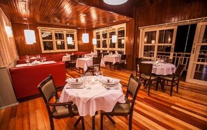 Desayuno buffet incluido todos los días