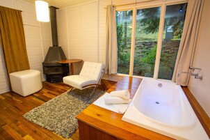 Chalet Deluxe | Minibar, camas supletorias, wifi gratis y ropa de cama