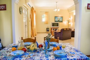 Σπίτι, 2 Υπν οδωμάτια | Γεύματα στο δωμάτιο