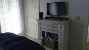 House, 4 Bedrooms | 4 bedrooms, iron/ironing board, free WiFi, bed sheets