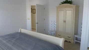 Rumah, 4 kamar tidur | 4 kamar tidur, setrika/meja setrika, Wi-Fi gratis, dan seprai linen