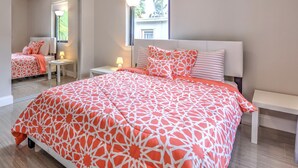 2 bedrooms, desk, free WiFi, individually decorated - Luxury! By the beach, Cruise Port and Las Olas-2Bed 2Bath (Fort Lauderdale)