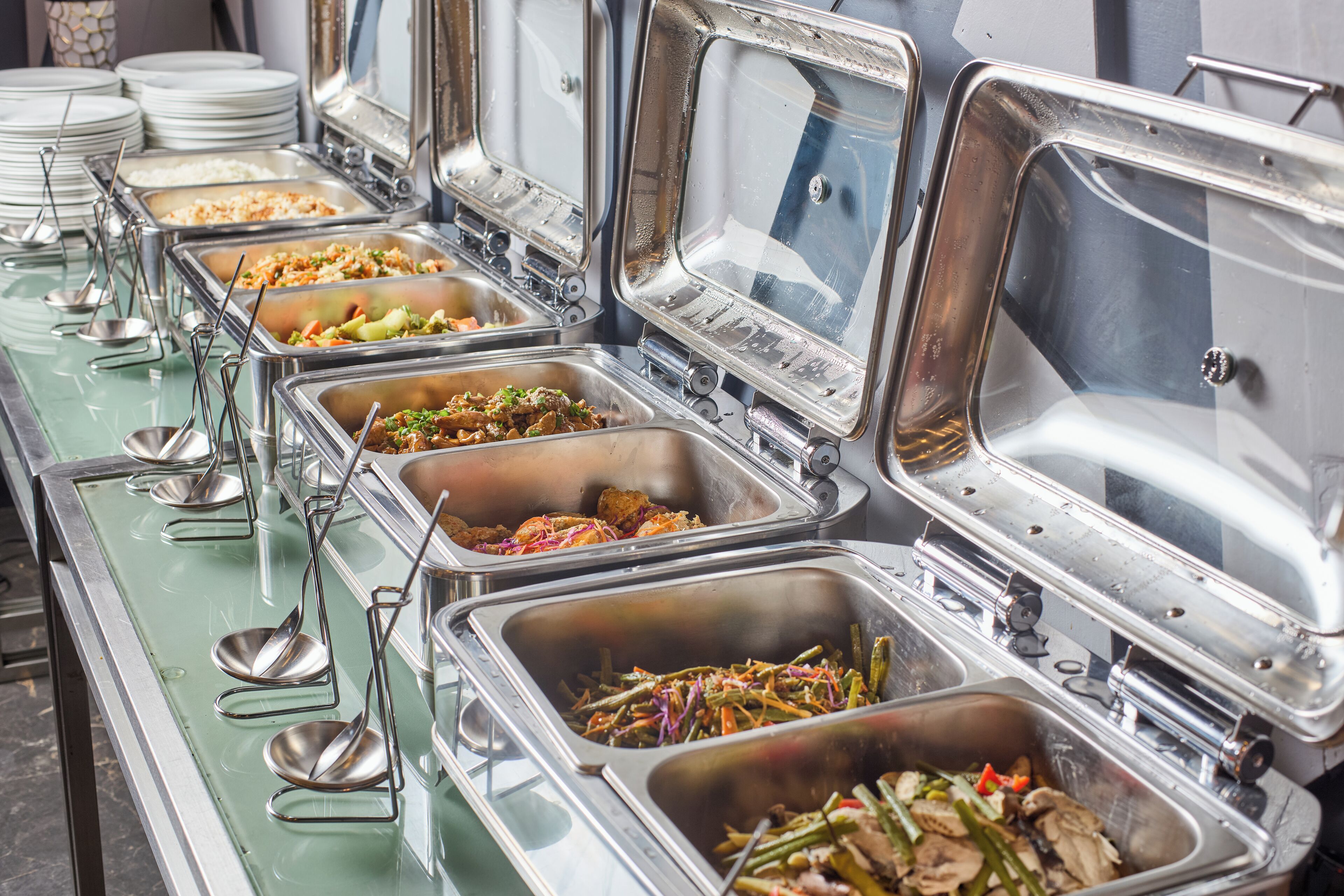 Daily full breakfast for a fee