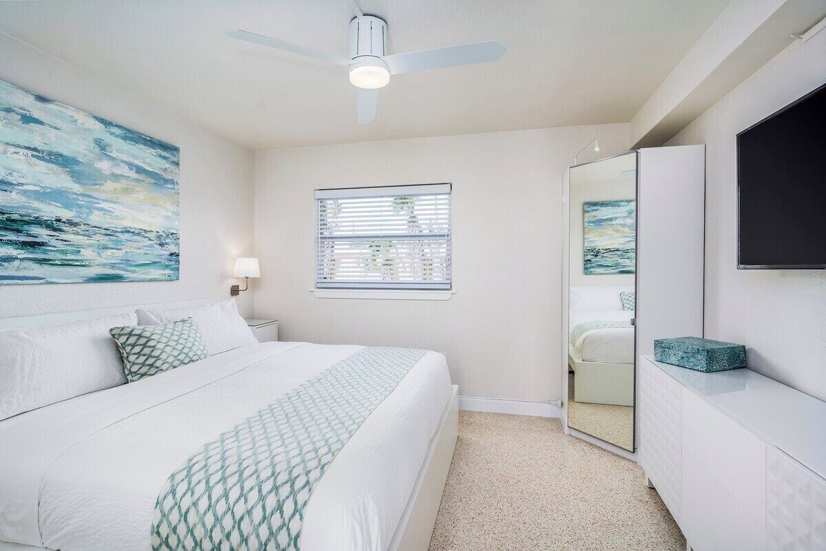 1 bedroom, iron/ironing board, travel cot, free WiFi