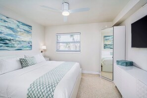 1 bedroom, iron/ironing board, travel cot, free WiFi - Fabulous 1br New Coastal Apt Steps to the Beach! - Unit D (Cocoa Beach)