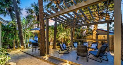 Fabulous 1br New Coastal Apt Steps to the Beach! - Unit D