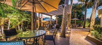 Fabulous 1BR NEW Coastal APT Steps to the Beach! - Unit D