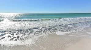 مناشف للشاطئ