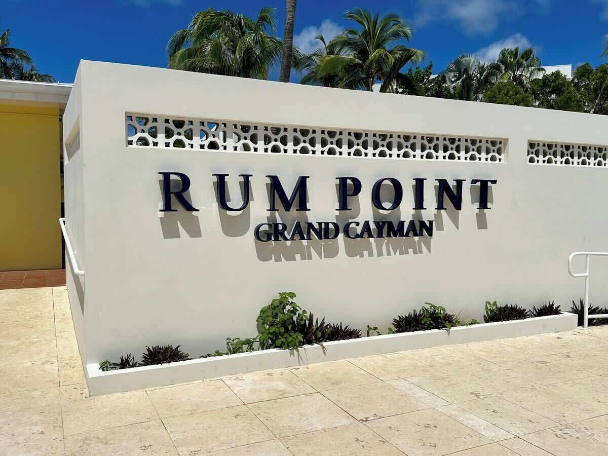 Placa de Rum Point, Grand Cayman.