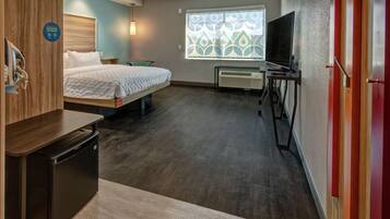 1 bedroom, laptop workspace, blackout curtains, iron/ironing board