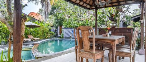 Breakfast, lunch, dinner served; Asian cuisine, pool views