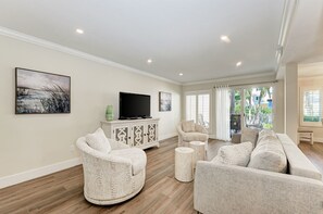 TV, DVD-spiller og filmbibliotek